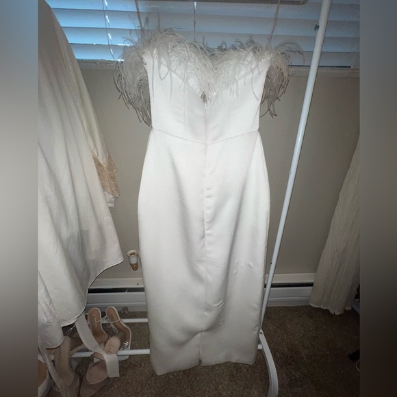 Statement midi, size 6 with some custom alterations, only worn once! - Picture 7 of 12